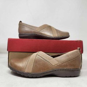 Women's 7.5 Cobb Hill x Rockport Penfield Envelope brown leather ballet flat
